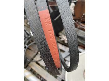 Tensor de correia CLAAS