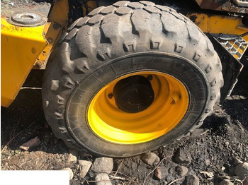 Roda completa JCB