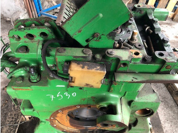 Transmissão JOHN DEERE
