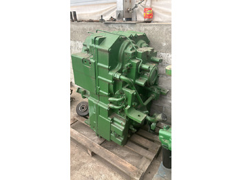 Caixa de câmbio JOHN DEERE