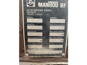Empilhador telescópico MANITOU