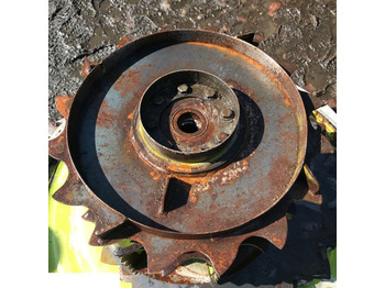 Peça de reposição de Plataforma para colher milho Claas RU 600 XTRA  - Bęben: foto 4