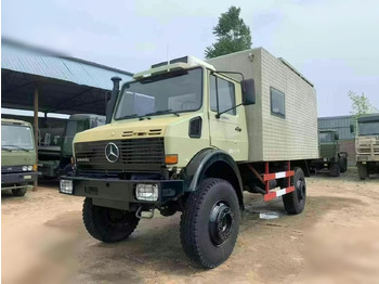 Caminhão chassi UNIMOG
