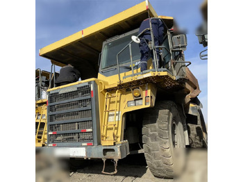 Caminhão fora de estrada KOMATSU HD465
