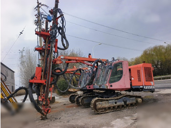 Máquina de perfuração SANDVIK