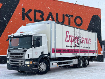 Caminhão furgão SCANIA P 400
