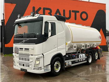 Caminhão tanque VOLVO FH 500