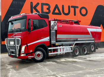 Caminhão limpa fossa VOLVO FH 500