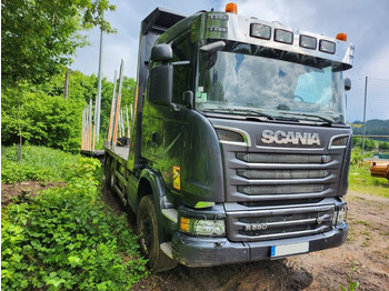 Caminhão florestal SCANIA R 580