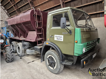 Caminhão basculante KAMAZ
