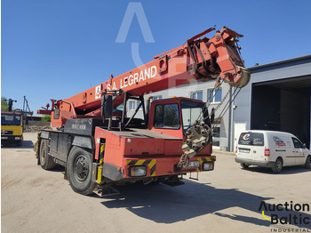 Grua todo o terreno Liebherr LTM 1025: foto 3