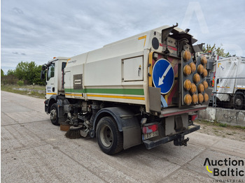 Locação de MAN TGM15.250 4X2 BL MAN TGM15.250 4X2 BL: foto 4