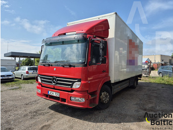 Caminhão furgão MERCEDES-BENZ
