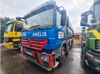 Caminhão basculante Mercedes-Benz Actros 4448: foto 1