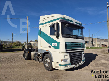 Tractor DAF XF 105
