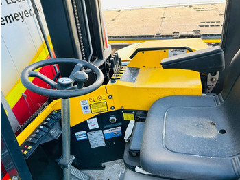 Empilhadeira montada em caminhão Terberg Kinglifter TKL-S-3x3 1.500 kg: foto 4