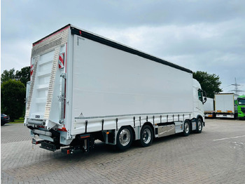 Caminhão VOLVO FH 500