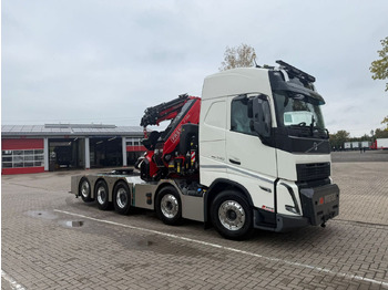 Caminhão VOLVO FH 540