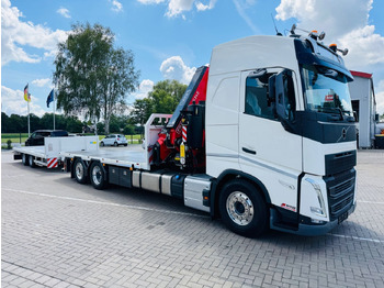 Caminhão VOLVO FH 540
