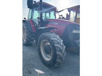 Trator CASE IH MXM Maxxum