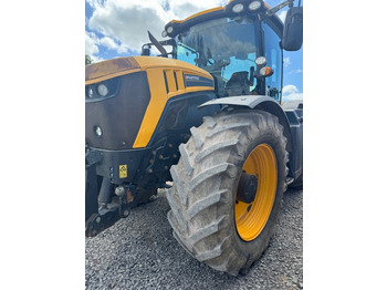 Trator JCB Fastrac 4220