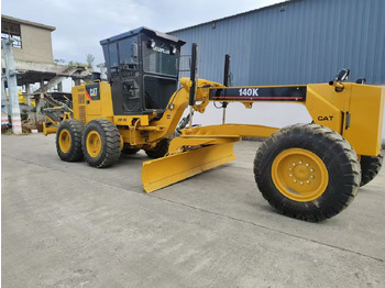 Motoniveladora CATERPILLAR 140K: foto 3