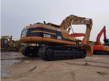 Escavadora de rastos CATERPILLAR 320B: foto 2