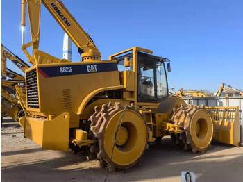 Mini carregadeira de esteiras CATERPILLAR