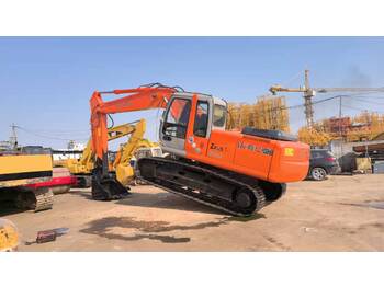 Escavadora de rastos HITACHI ZX200-6: foto 5