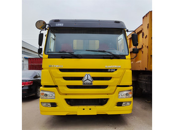 Caminhão basculante SINOTRUK HOWO