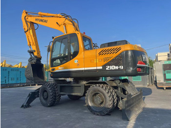 Escavadeira de rodas Hyundai R210W-9: foto 5