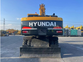 Escavadeira de rodas Hyundai R210W-9: foto 4