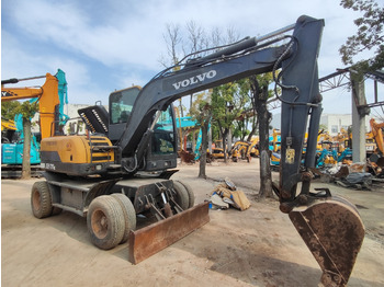 Escavadeira de rodas VOLVO