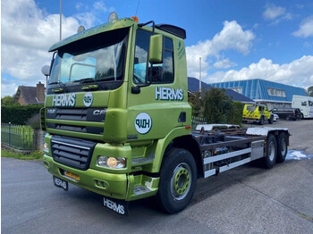Caminhão com sistema de cabo DAF CF 85 380
