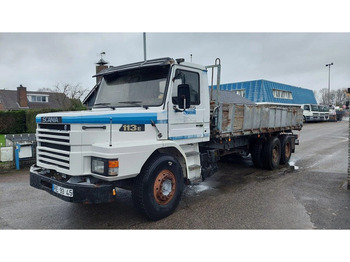 Caminhão basculante SCANIA T113