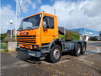 Tractor SCANIA P113