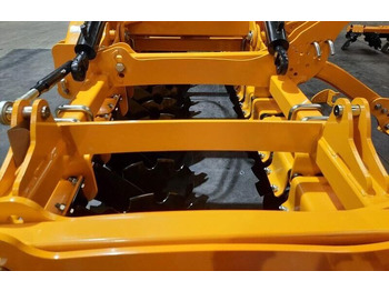 Grades de discos nuevo STAL-TECH BRONA HYDRAULICZNA 4H: foto 3