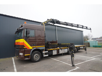 Caminhão grua DAF XF 460