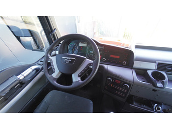 Tractor MAN TGX 33.480 6X4 EURO 5 MANUAL GEARBOX: foto 5
