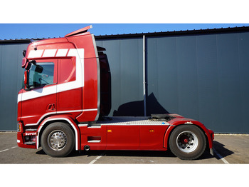 Tractor SCANIA R 450