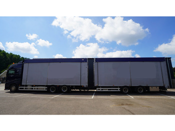 Caminhão VOLVO FH 460