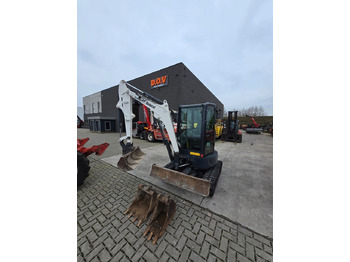 Mini escavadeira BOBCAT E27