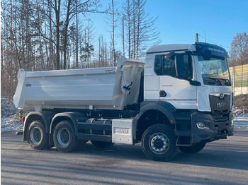 Caminhão basculante MAN TGS 33.440