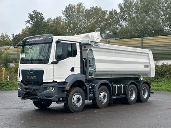 Caminhão basculante MAN TGS 41.440