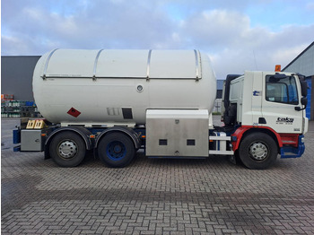 Caminhão tanque DAF CF 75