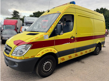 Ambulância MERCEDES-BENZ Sprinter 316