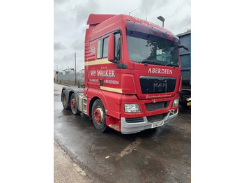 Caminhão MAN TGX
