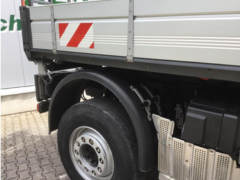 Veículo municipal/ Especial Mercedes-Benz UNIMOG U 527: foto 5