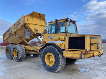 Caminhão articulado VOLVO A25C