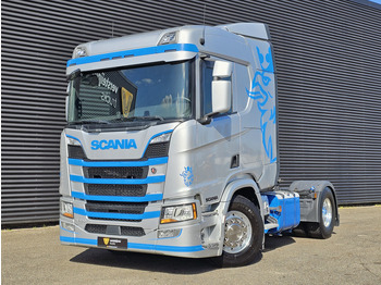 Tractor SCANIA R 450